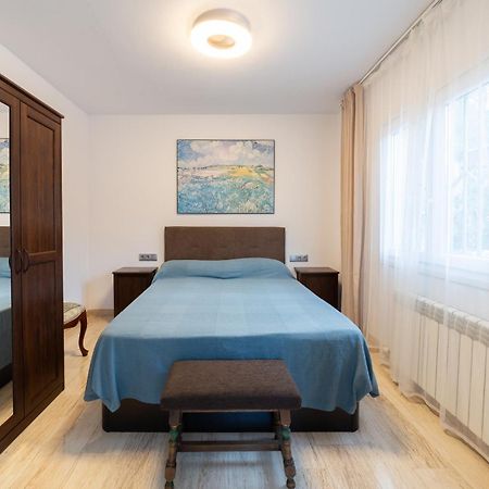 Silom House Villa Сант Пере де Рибес Екстериор снимка