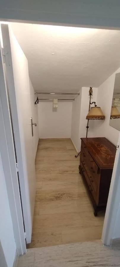 Silom House Villa Сант Пере де Рибес Екстериор снимка